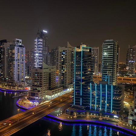 Walk To The Beach Or Enjoy The Amazing View From The Balcony Apartment Dubai Exterior photo
