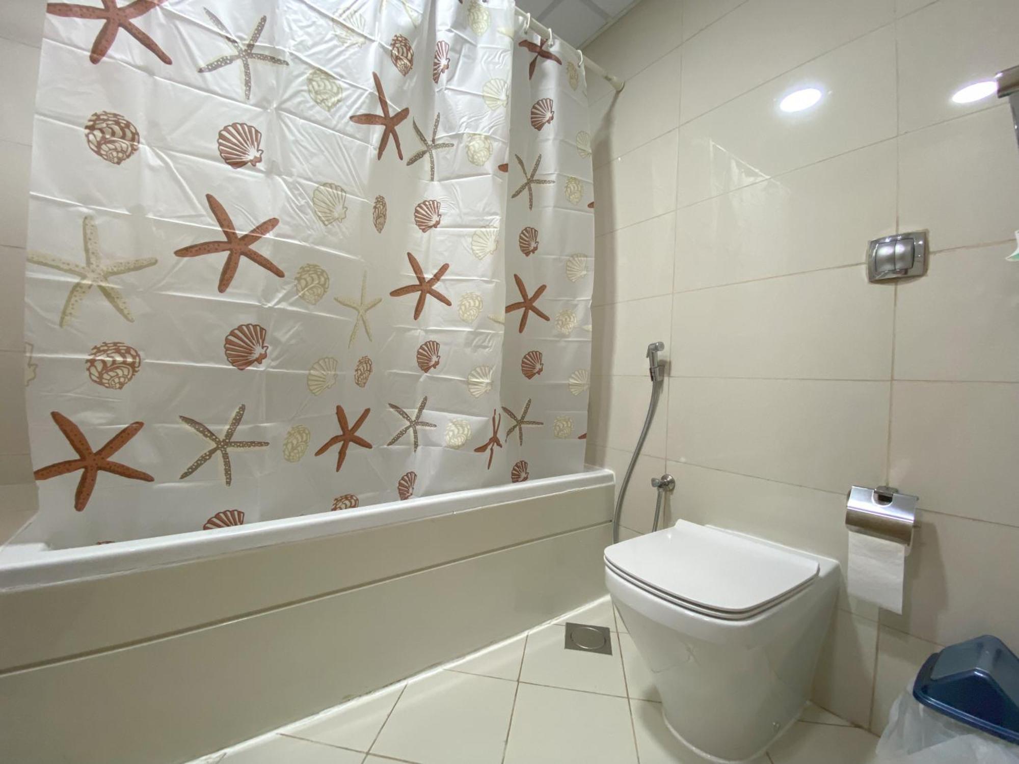 Walk To The Beach Or Enjoy The Amazing View From The Balcony Apartment Dubai Exterior photo