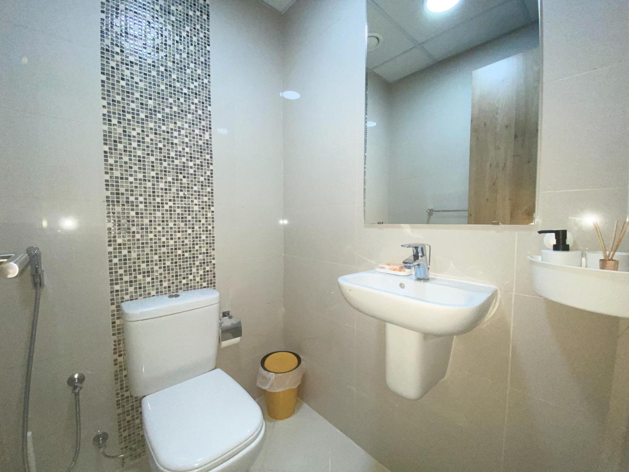 Walk To The Beach Or Enjoy The Amazing View From The Balcony Apartment Dubai Exterior photo